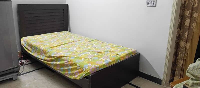 Single Bed With Mattress For Sale 0