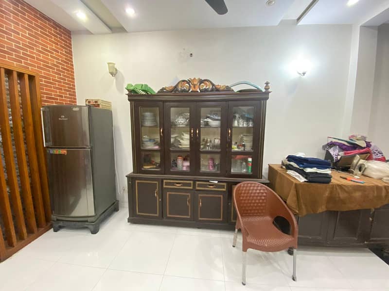 Beautiful 8 Marla 1 Bed Ground Floor With Car Parking Khuda Buksh Colony 9