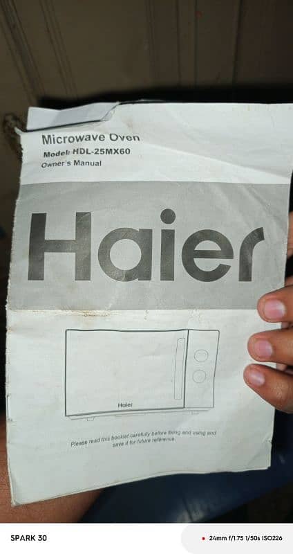 Haier microwave oven in just new condition just used few months only 8