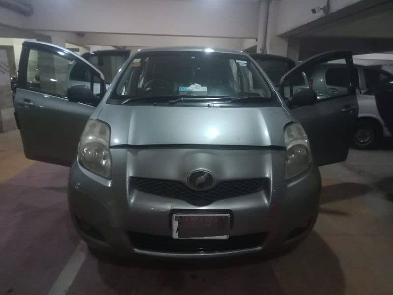 Toyota Vitz 2011 0