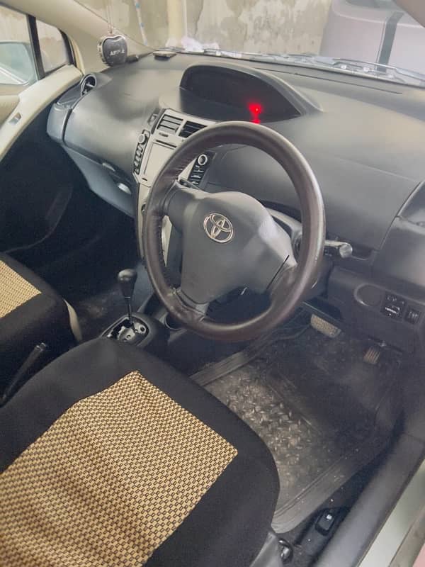 Toyota Vitz guniune condition 5