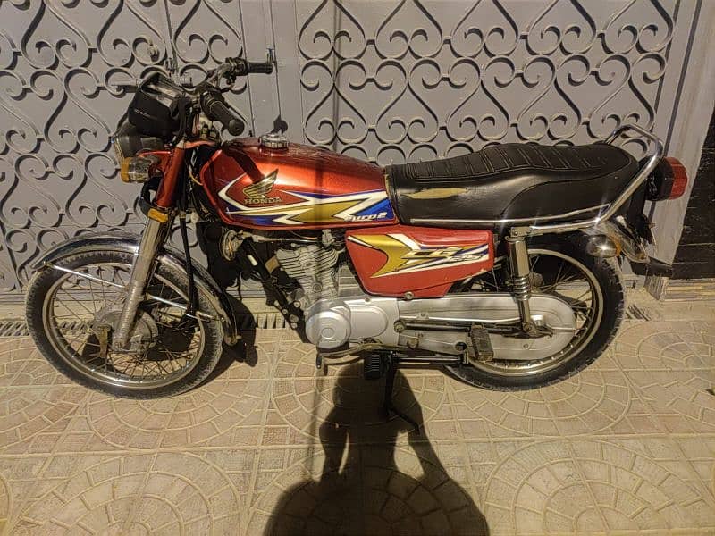 Honda 125 model 2020 karachi number 0