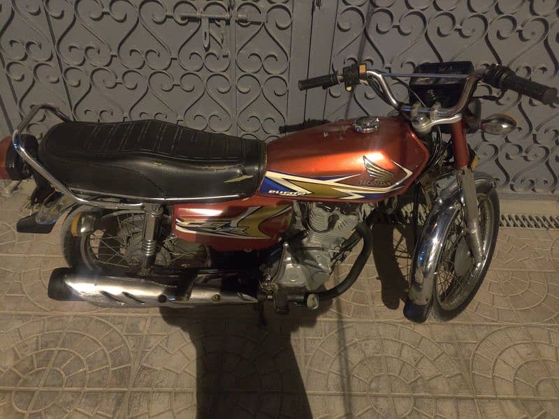 Honda 125 model 2020 karachi number 1