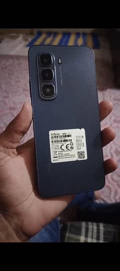 Infinix hot 50 pro 8+8/128