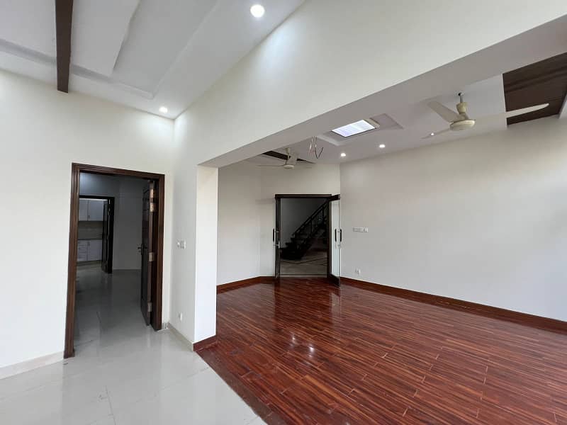 One kanal bungalow with 100% original pictures available for rent at prime location of DHA phase 02 37