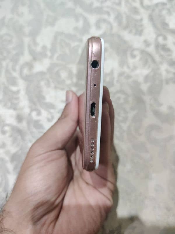 OPPO A57 3