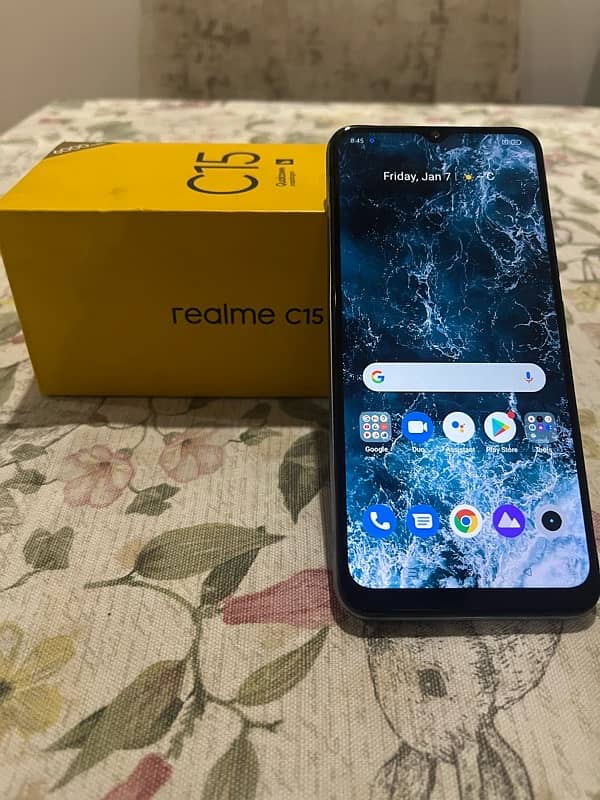 Realme C15 1