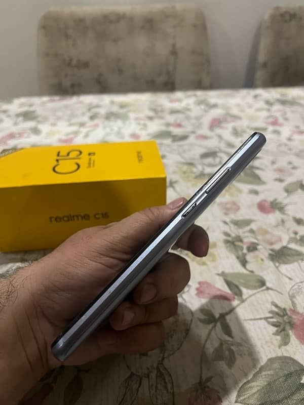 Realme C15 5