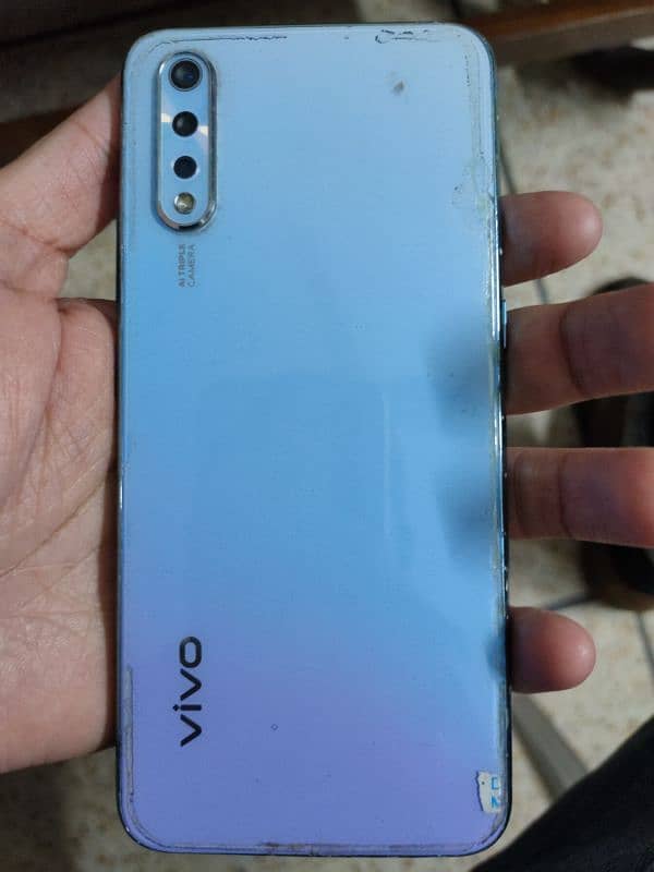 vivo s1  8/256 1