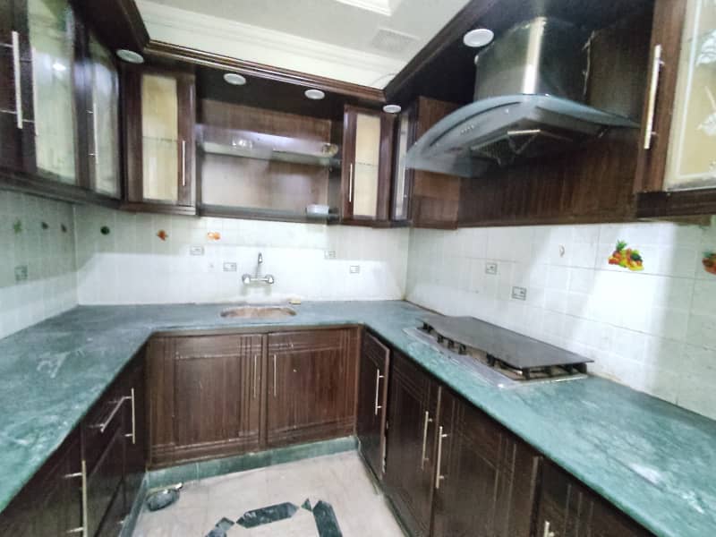 1 Kanal Bungalow Available For Rent In DHA Phase 4 Super Hot Location. 13