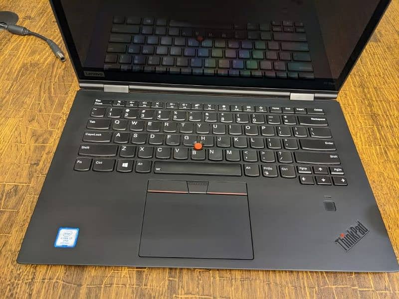 Lenovo ThinkPad X1 Yoga, i7 8th, 16gb, 512gbssd, 4k Touch 6