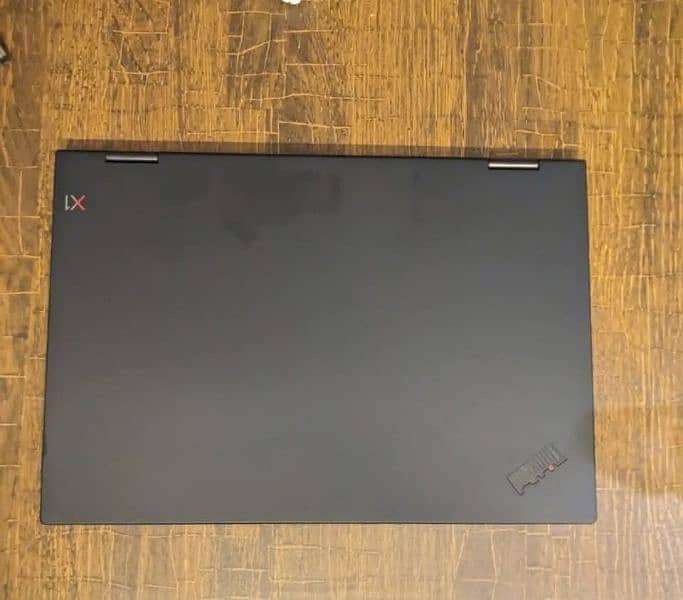 Lenovo ThinkPad X1 Yoga, i7 8th, 16gb, 512gbssd, 4k Touch 7