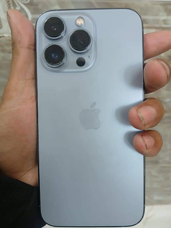 iphone 13 pro 2