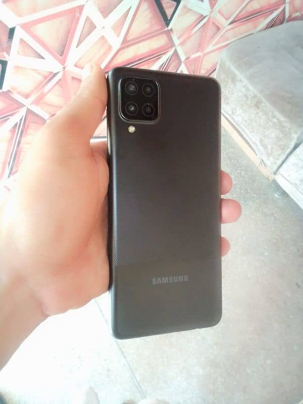 Samsung Galaxy A12 0