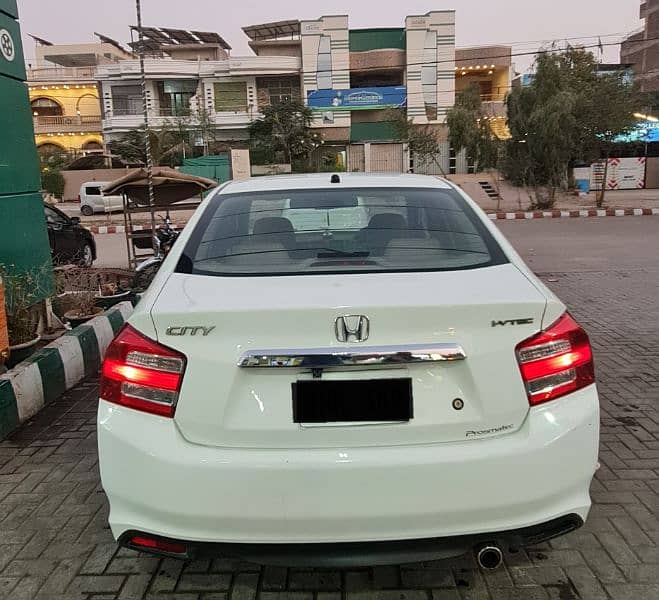 Honda City IVTEC 2018 4