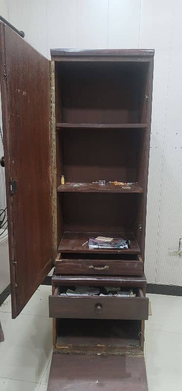 wooden dressing table 3