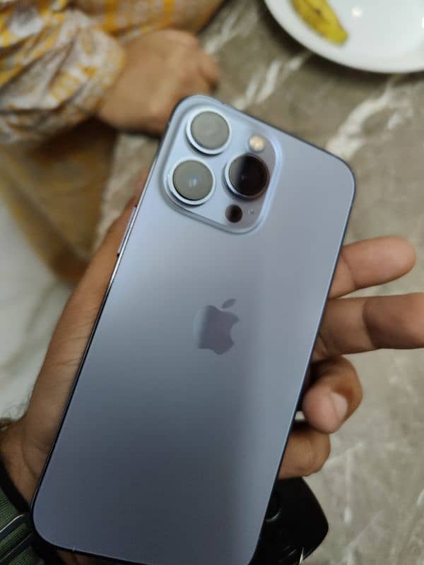 IPhone 13 Pro 2