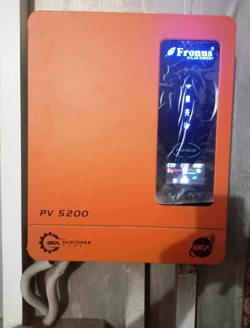 Fronus Hybrid inverter Pv 5200 5