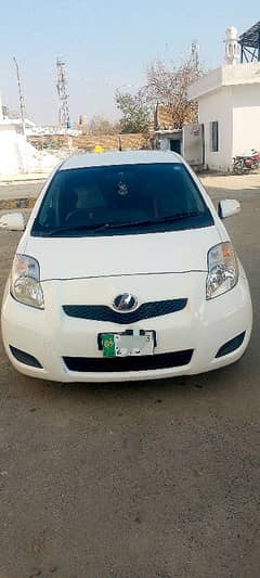 Toyota Vitz 2013