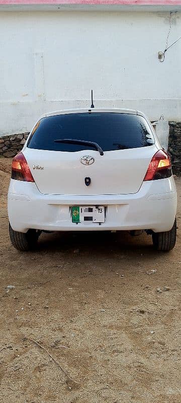 Toyota Vitz 2013 6