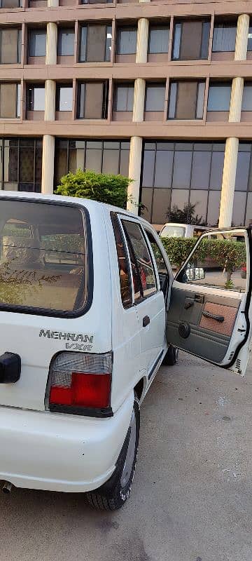 Suzuki Mehran VXR 2015 7