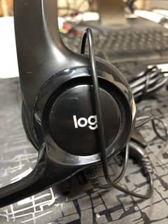 Logitech H390 USB Headset with Noise-Cancelling Mic