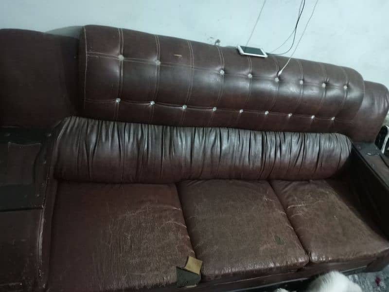 6 seats sofa set for sale condition 10/7 urgent sale0314.4965330 0