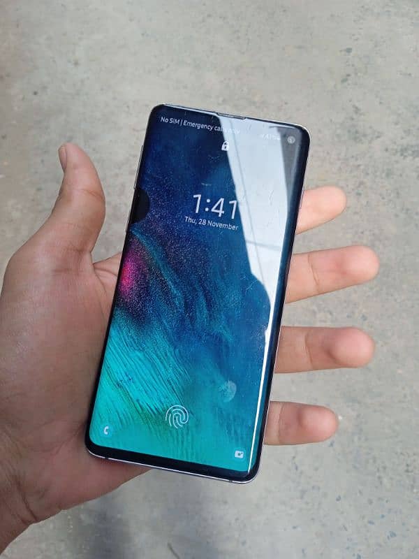 Samsung Galaxy S10 8ram 128memory 1