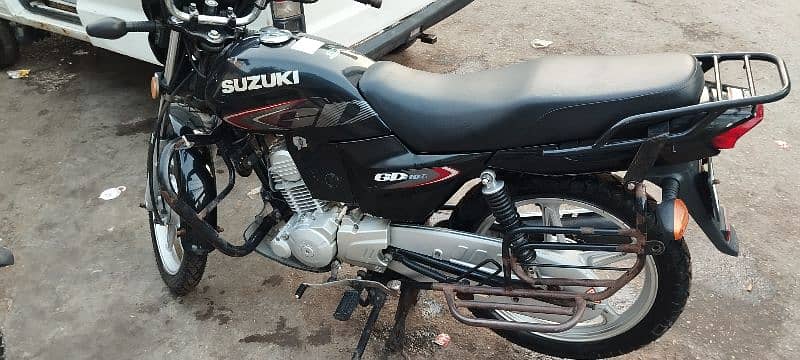 SUZUKI GD 110S 9