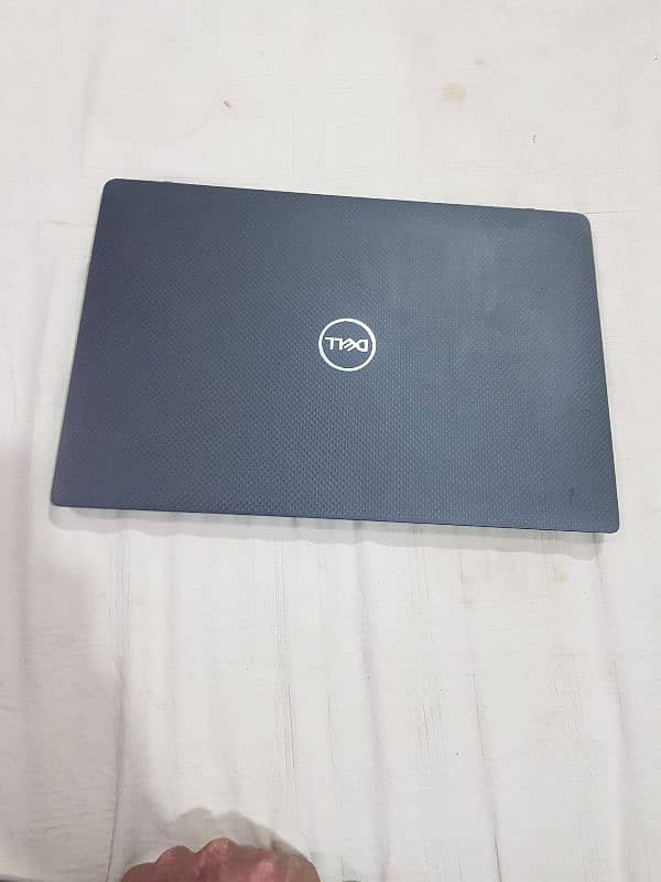 Dell altitude 7400 corei5 8th 3