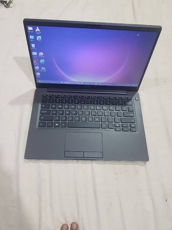 Dell altitude 7400 corei5 8th 4