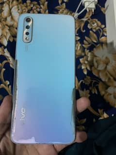 vivo s1