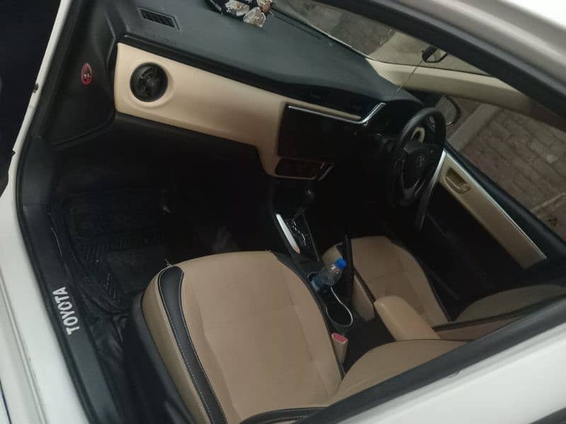 Toyota Corolla Altis 2019 8