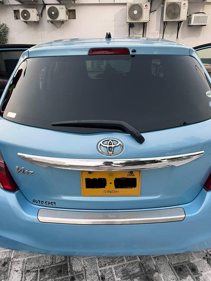 Toyota Vitz 2015 4