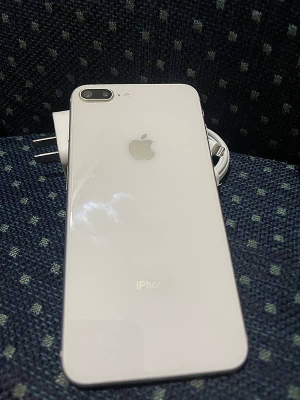 iPhone 8plus pta 64gb 4