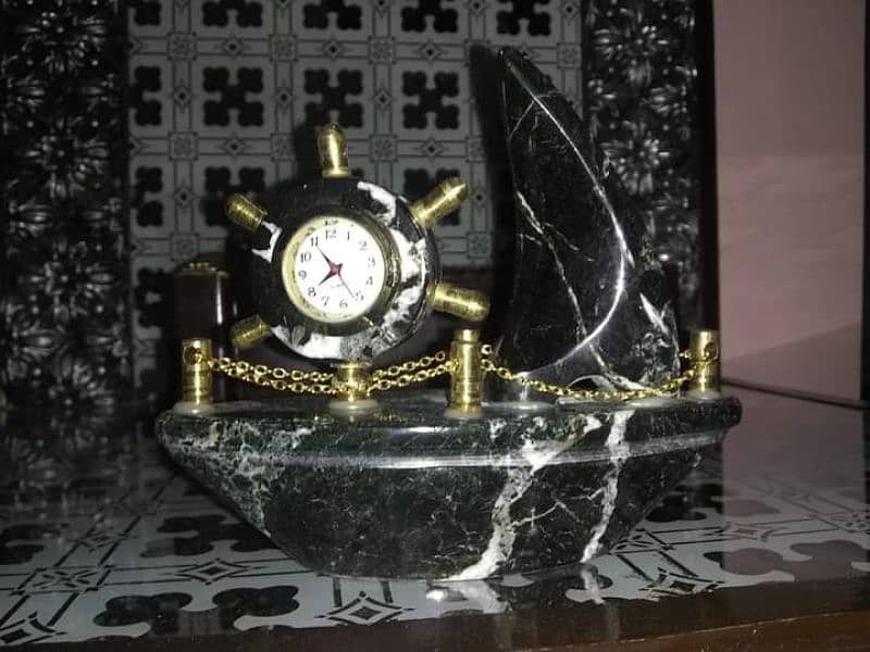 I am selling marble table watch 2