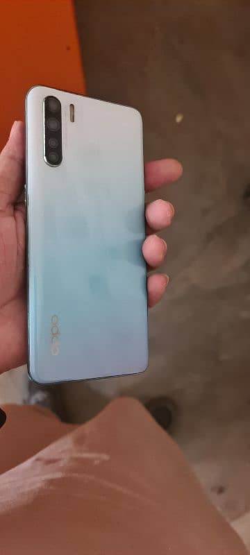 OPPO F15 1