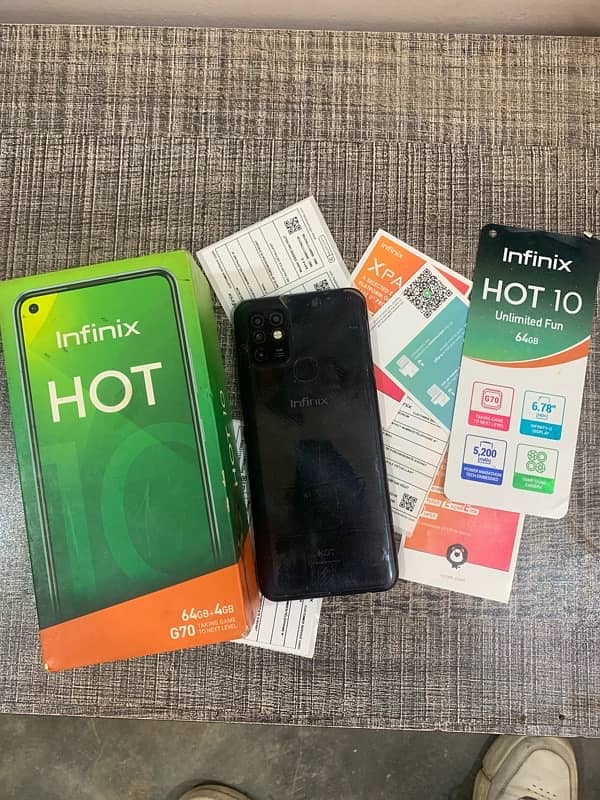 infinx hot 10 4/64GB 5200mh battery with box 2