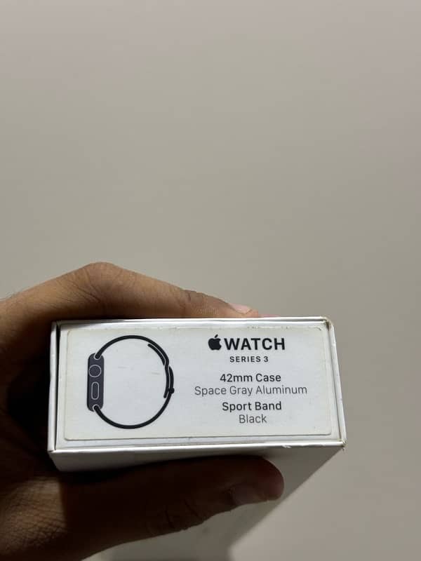 APPLE WATCH SERIES 3 42MM COMPLETE BOX 1