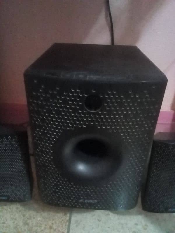 F&D Speaker 2.1 Bluetooth 0