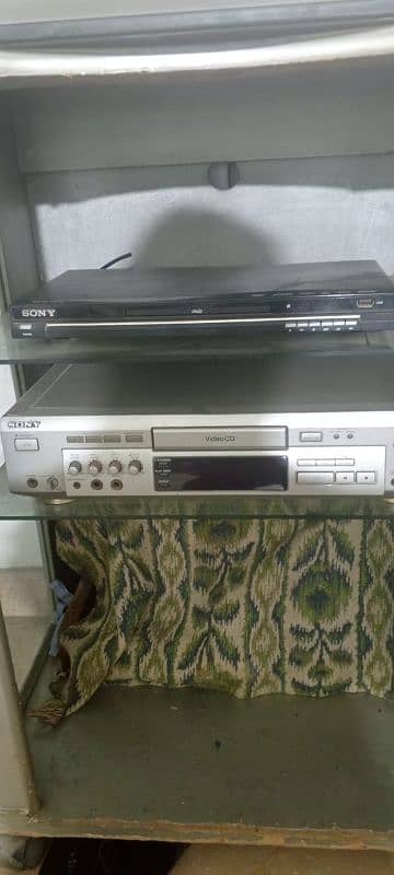 TV troly CD player Amp 4