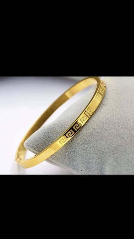 Beautifuly Shiny Elegant Branded Yellow Gold Silver Bracelet 1