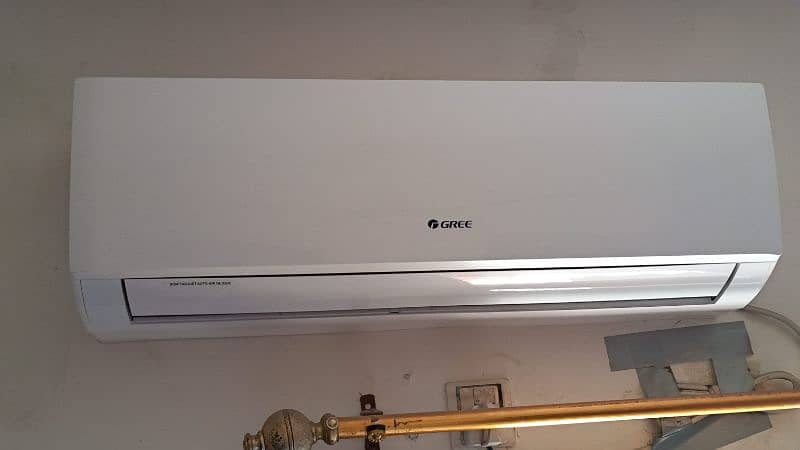 branded gree company non inverter condition new 0