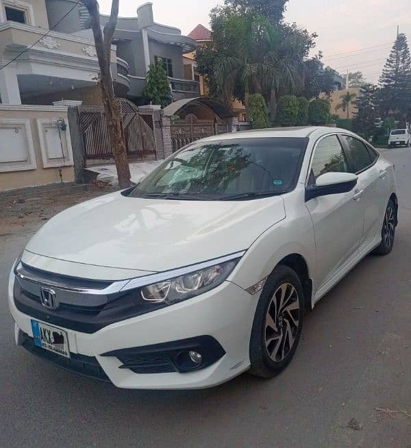 Honda Civic Full Option. VTi Oriel Prosmatec 2018 2