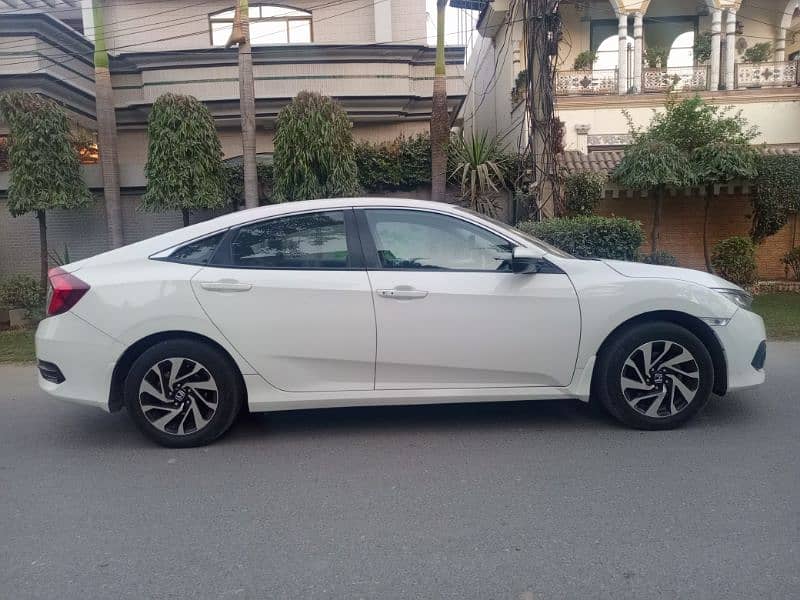 Honda Civic Full Option. VTi Oriel Prosmatec 2018 3