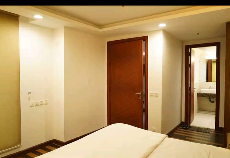 Presidential one Bedroom Apartment Gold Crest Mall 1