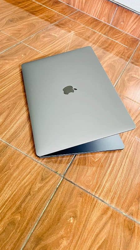 MACBOOK PRO 2019 (16'' INCHES) A2141 (SYSTEM MODEL) 6