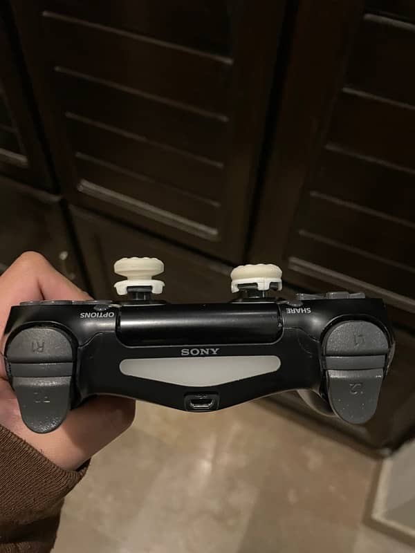 PS4 CONTROLLER 2