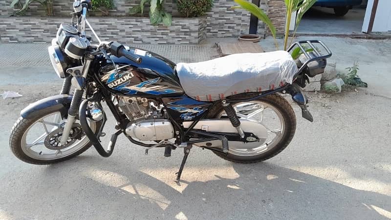 Suzuki GS 150 SE 1