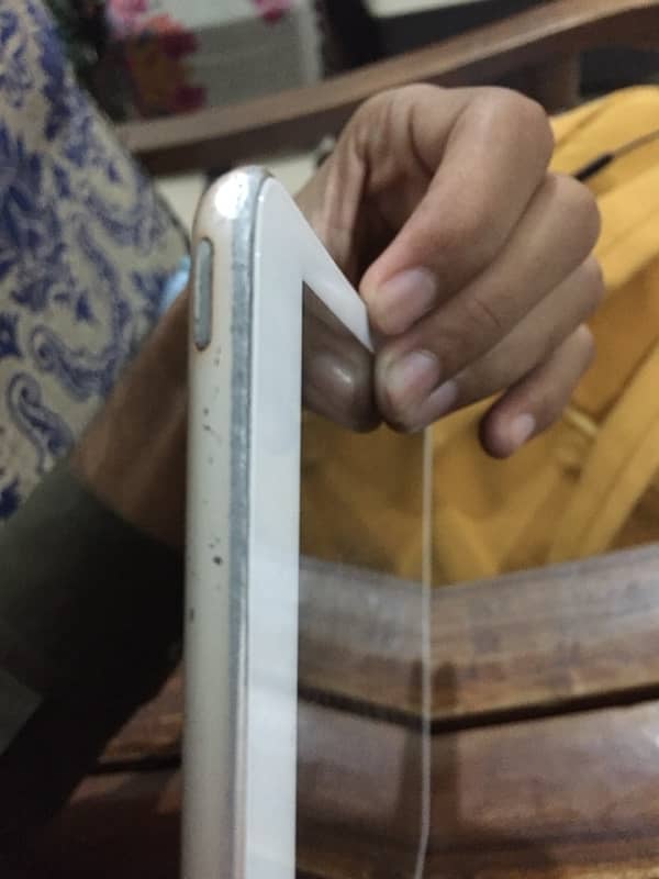 ipad 8 generation 32 gb 3